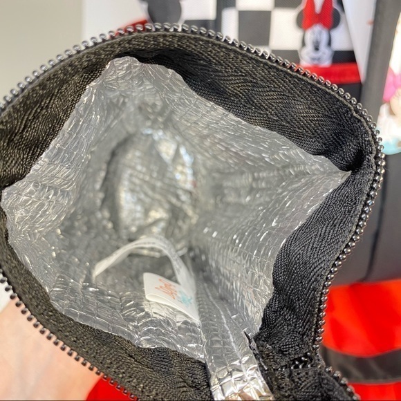 Disney Minnie Mickey Mouse Diaper Bag Gift Set - Picture 6 of 14